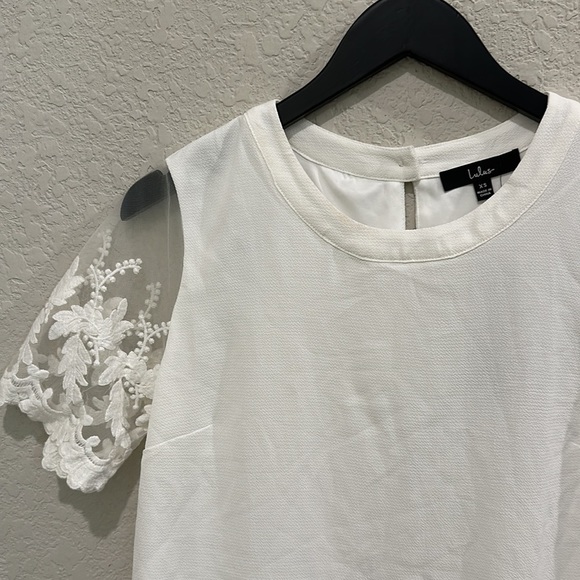 Lulu’s White top in XS NWT - Picture 4 of 10